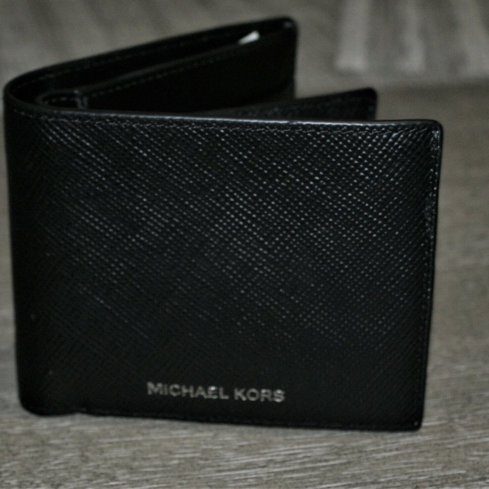 Michael Kors Harrison Crossgrain Leather Billfold Wallet/Passcase/Blk NWT 198
